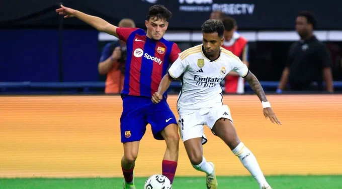 فيفا العرب |رسميًا.. الكشف عن موعد مباراة الكلاسيكو المنتظر بين ريال مدريد وبرشلونة