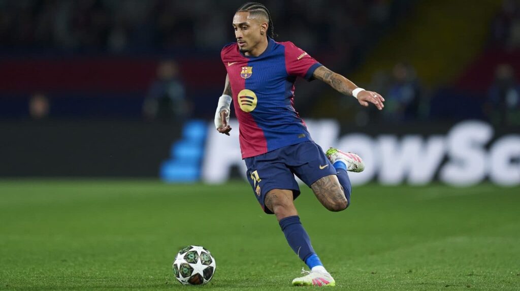 فيفا العرب |رافينيا يقترب من رقم تاريخي مع برشلونة في مباراته ضد خيتافي