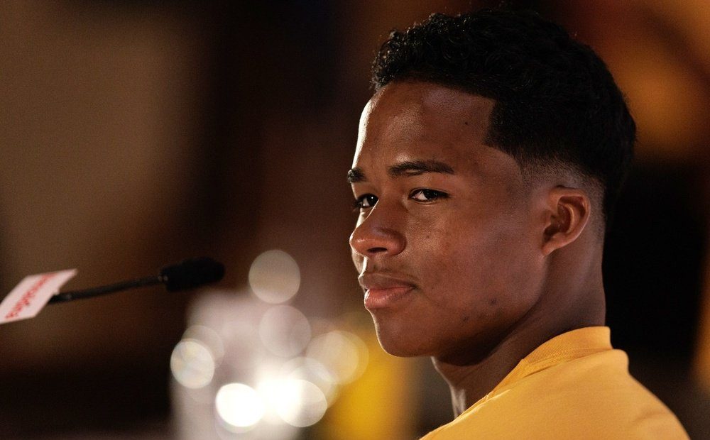 فيفا العرب |مانشستر يونايتد يدخل سباق التعاقد مع إندريك لتعزيز خط الوسط في يناير 