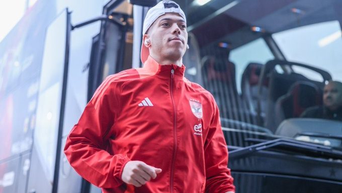 فيفا العرب |الأهلي يرفض طلب إمام عاشور بالعودة لتدريبات الفريق الجماعية