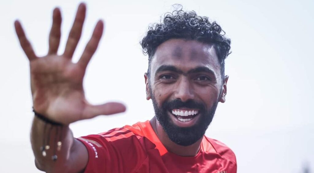 فيفا العرب |الخطيب يقرر تجديد عقد حسين الشحات ويغلق باب الرحيل أمام نجوم الأهلي