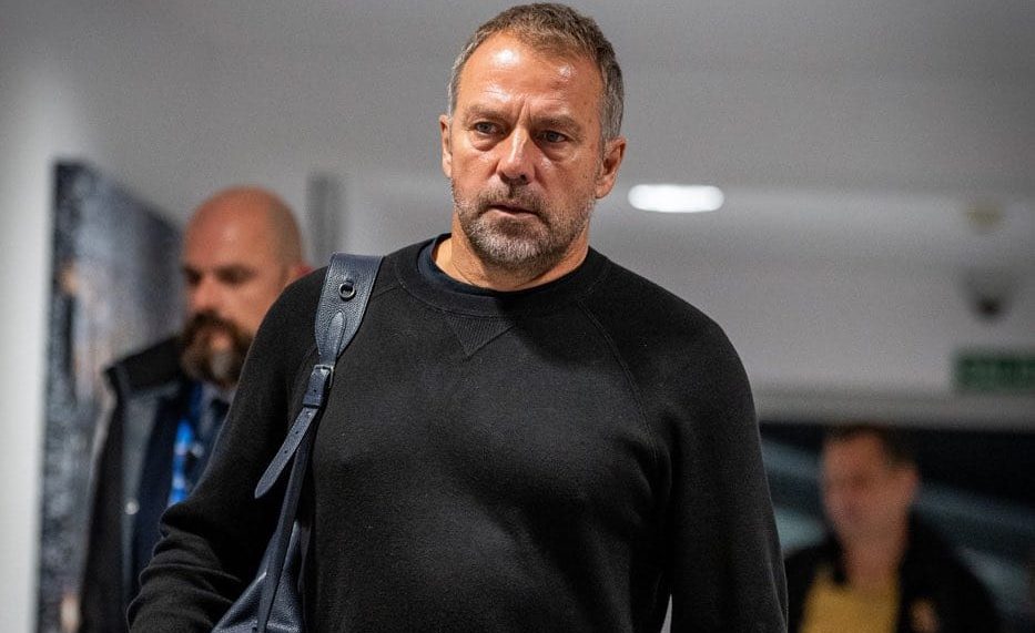 فيفا العرب |برشلونة يرفض التعاقد مع نجم باريس بسبب عدم اقتناع فليك