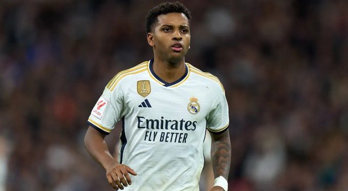 فيفا العرب |أزمة الثقة والقيمة: رودريجو يواجه تحدي البقاء في ريال مدريد وسط مطالبات بالرحيل