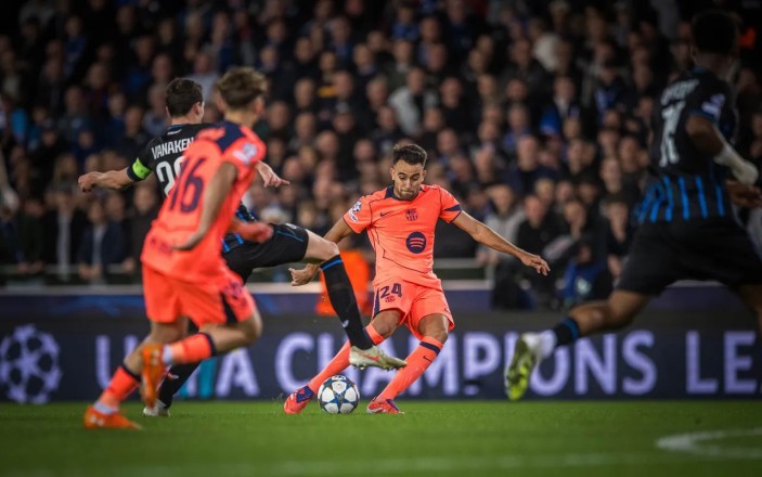 فيفا العرب |برشلونة يؤكد إصابة مدافعه ويترقب موقفه أمام سيلتا فيغو