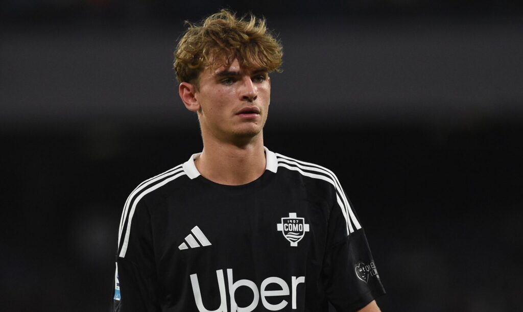 فيفا العرب |مانشستر يونايتد يغري ريال مدريد بـ 80 مليوناً لخطف الجوهرة “نيكو باز”