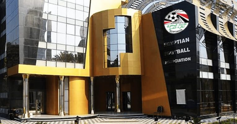 فيفا العرب |أحمد شوبير يعلق على جاهزية مصر لإستضافة كأس العالم