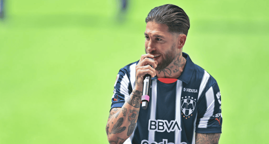 فيفا العرب |مانشستر يونايتد يحسم موقفه من ضم “سيرجيو راموس”