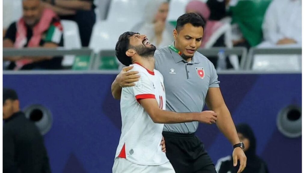 فيفا العرب |إصابة “يزن النعيمات” بالرباط الصليبي تُجمّد صفقة الأهلي المنتظرة