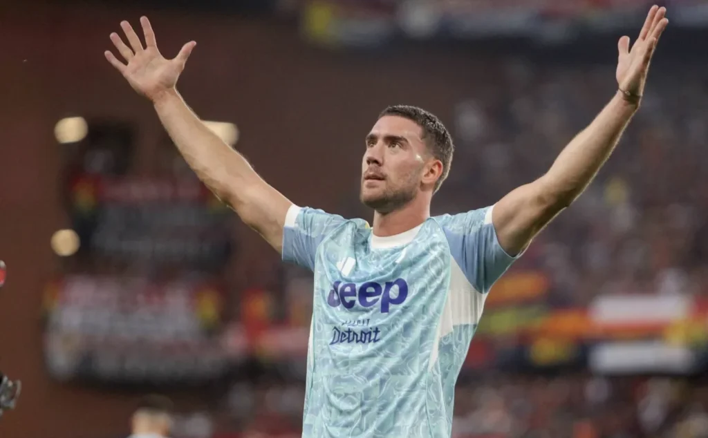 فيفا العرب |صراع العمالقة يشتعل.. فلاهوفيتش يكتب السطر الأخير مع يوفنتوس وثلاثة أندية تترقب