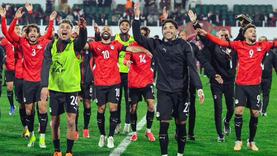 فيفا العرب |5 أزمات فنية تهدد حلم مصر أمام السنغال.. كيف ينجو “العميد” من فخ ربع النهائي؟