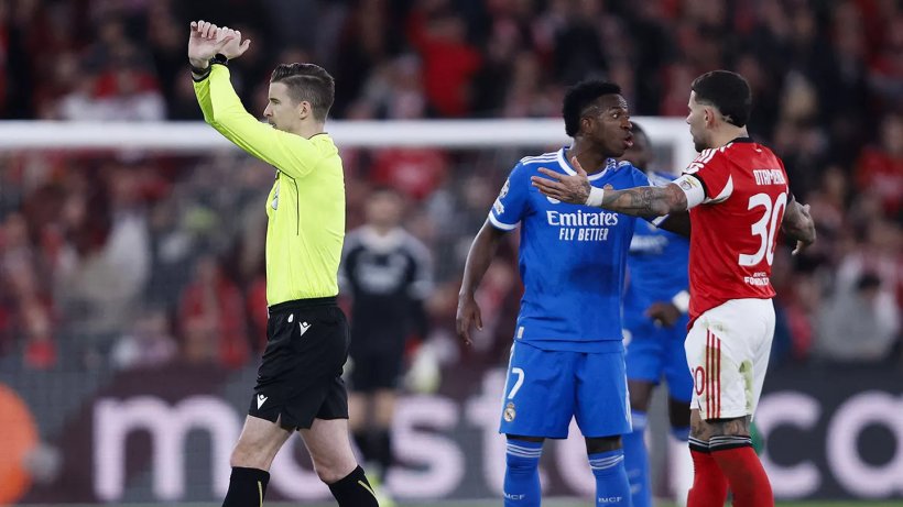 فيفا العرب |العنصريون جبناء، وما حدث ليس جديداً في حياتي