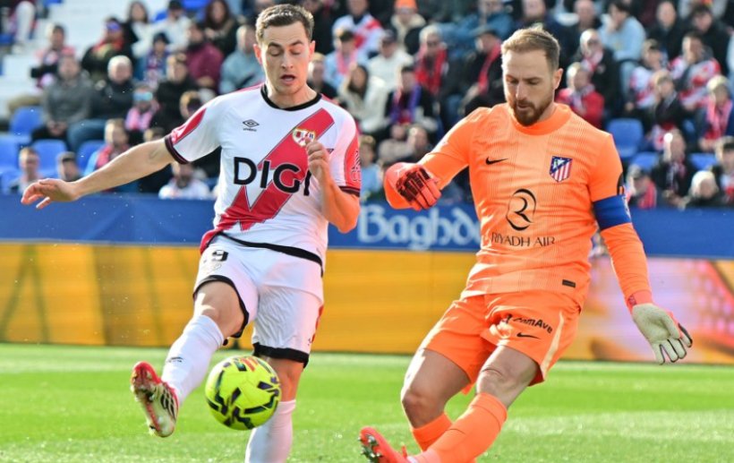 فيفا العرب |رايو فايكانو يهزم أتلتيكو مدريد بثلاثية نظيفة