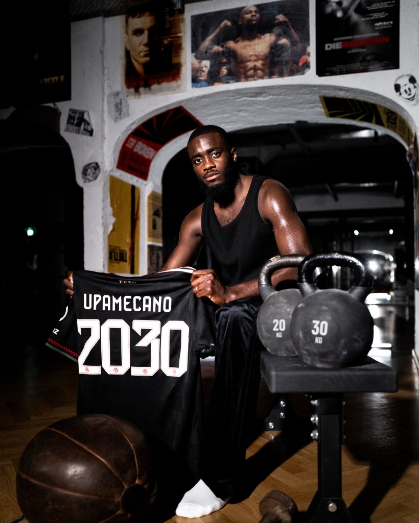 فيفا العرب |رسميًا .. بايرن ميونخ يعلن عن التجديد لأوباميكانو