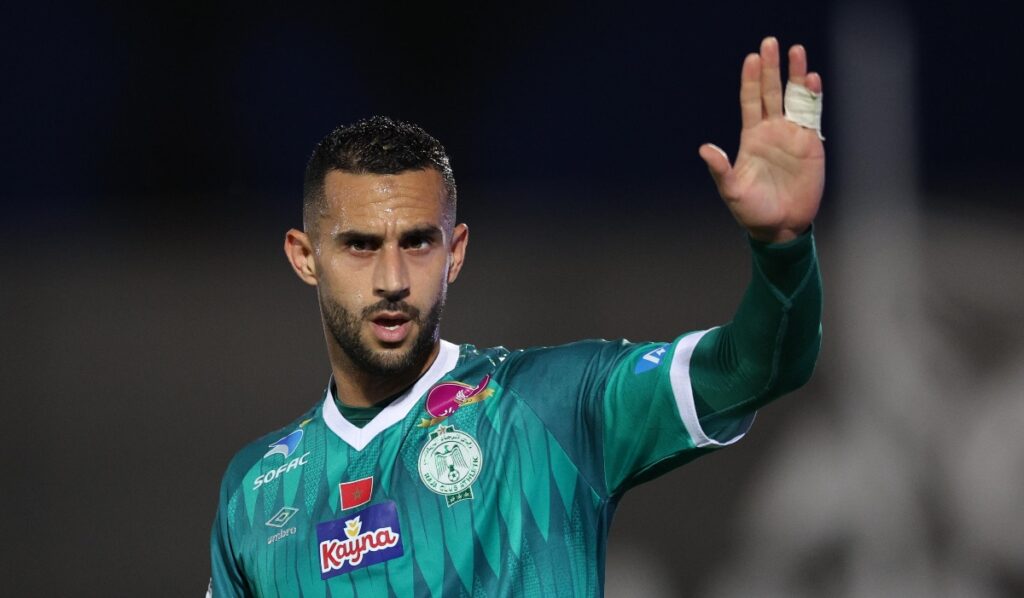 فيفا العرب |طبيب الرجاء يحدد فترة غياب آدم النفاتي عن الملاعب