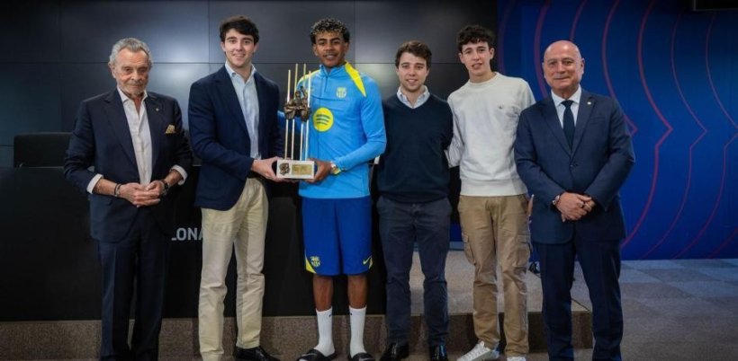 فيفا العرب |لامين يامال يفوز بجائزة ألدو روفيرا