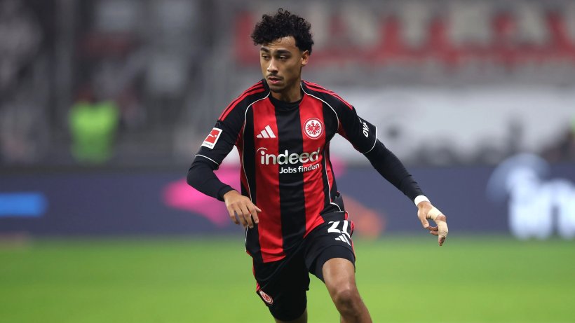 فيفا العرب |مانشستر سيتي وبرشلونة يتنافسان على الصفقة الدفاعية