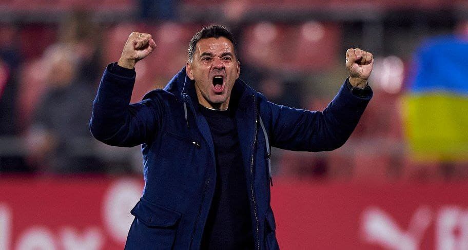 فيفا العرب |مدرب جيرونا يثير الجدل بشأن حكم مباراته ضد برشلونة