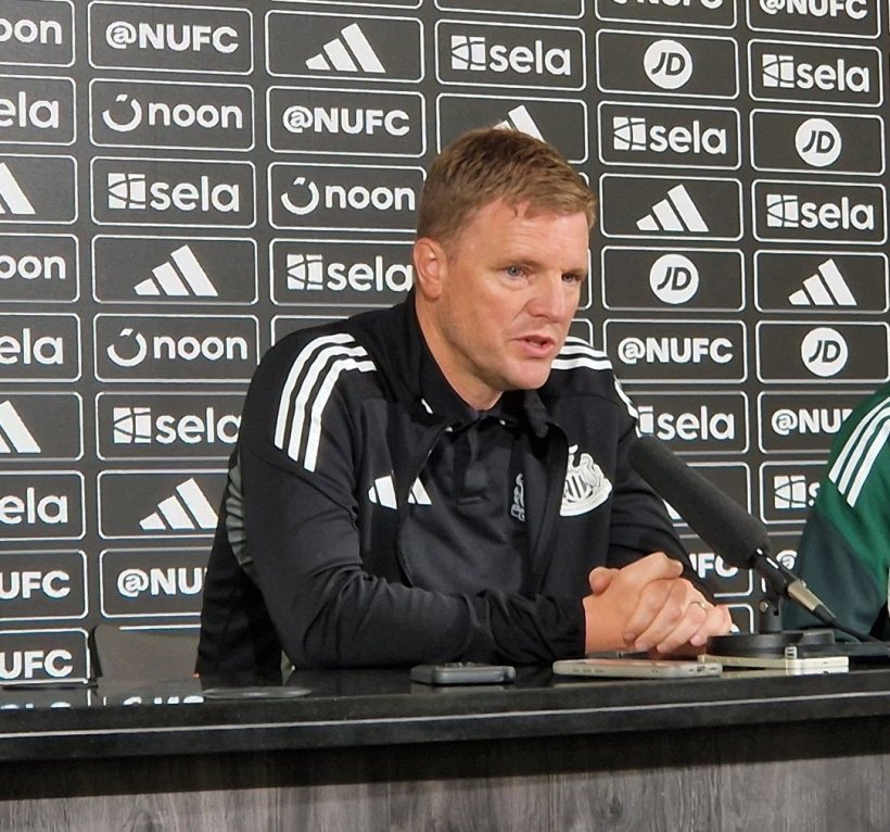 فيفا العرب |مدرب نيوكاسل يشيد بأنانية اللاعب