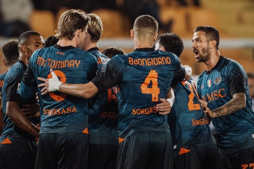 فيفا العرب |نابولي يؤمن نجمه من إغراءات الدوري الإنجليزي الممتاز ودوري روشن