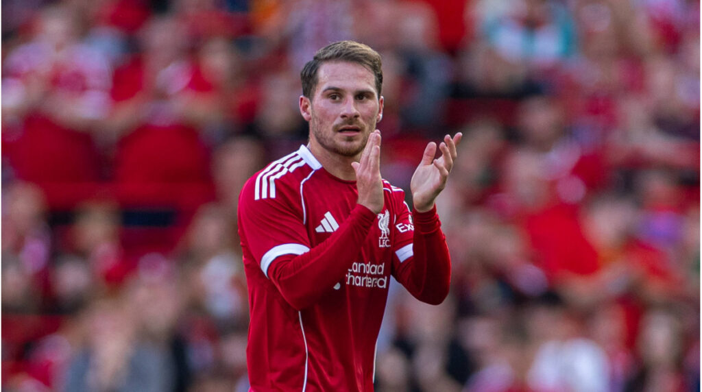 فيفا العرب |نقل الأخبار مباشرة: مانشستر يونايتد يريد نجم ليفربول بينما يتطلع غلطة سراي إلى تشالهان أوغلو