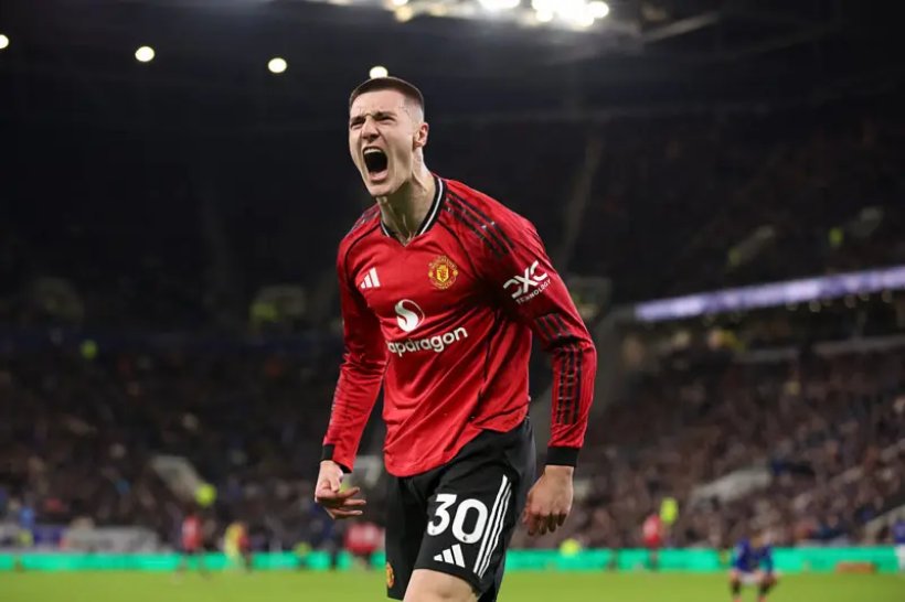 فيفا العرب |ولهذا السبب أنا في مانشستر يونايتد، وقد حققنا انتصارًا مهمًا