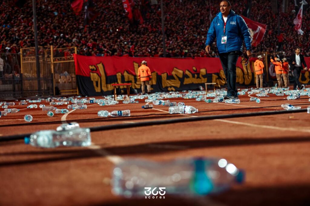 فيفا العرب |ِشوبير يثير الجدل حول قرارات كاف بعد أحداث مباراة الأهلي ضد الجيش الملكي