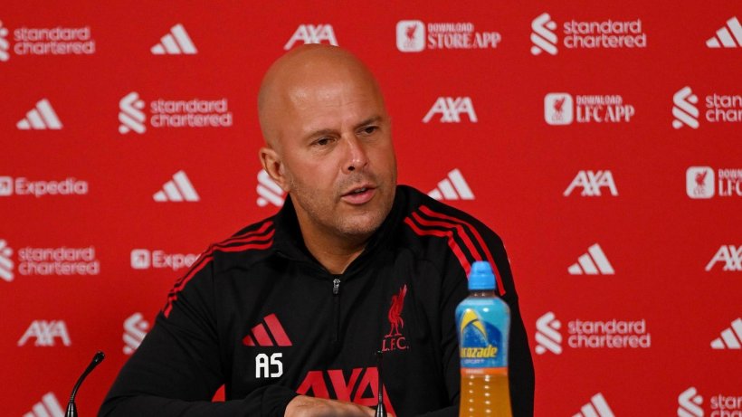 فيفا العرب |أزمة قبل مواجهة برايتون: إصابة صلاح تخلط الأوراق وسلوت يفتح النار على ضغط المباريات