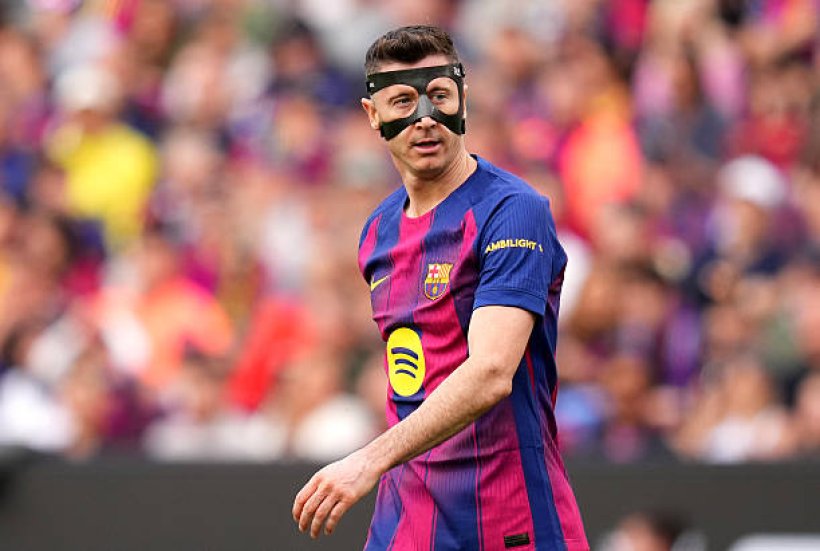 فيفا العرب |أرقام قوية تدعم استمرار ليفاندوفسكي مع برشلونة