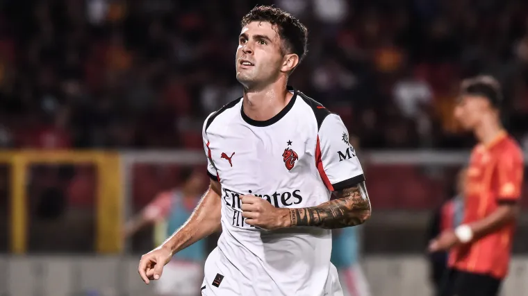 فيفا العرب |أين تشاهد البث المباشر لمباراة ميلان ضد إنتر ميلان، قناة تلفزيونية، وقت بدء ديربي ديلا مادونينا في الدوري الإيطالي