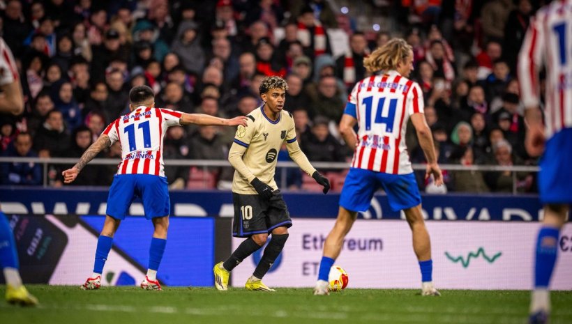 فيفا العرب |إقبال كبير من مشجعي برشلونة لمرافقة الفريق إلى “متروبوليتانو”