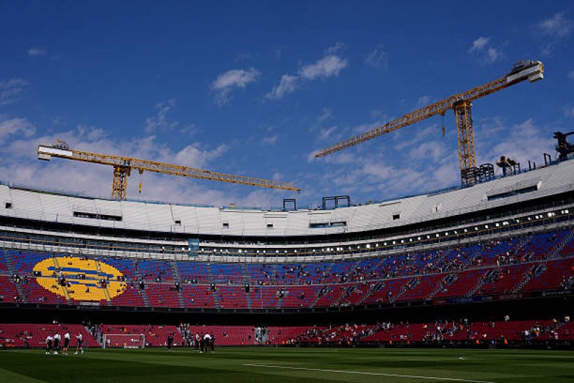 فيفا العرب |اقتراب الانتهاء من مدرجات الدائري الثالث في ملعب الكامب نو