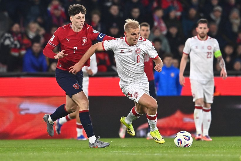 التشيك تتأهل إلى كأس العالم بركلات الترجيح أمام الدنمارك