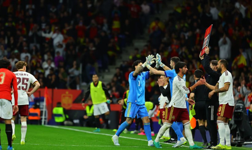 الغضب والسخط بعد حادثة العنصرية في مباراة إسبانيا ومصر