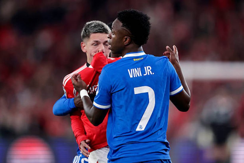 فيفا العرب |اليويفا يعاقب بنفيكا بسبب إهانة فينيسيوس