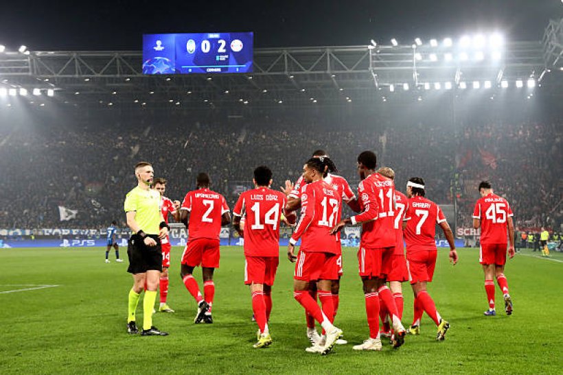 فيفا العرب |بايرن ميونخ يكشف حالة ثلاثي الفريق