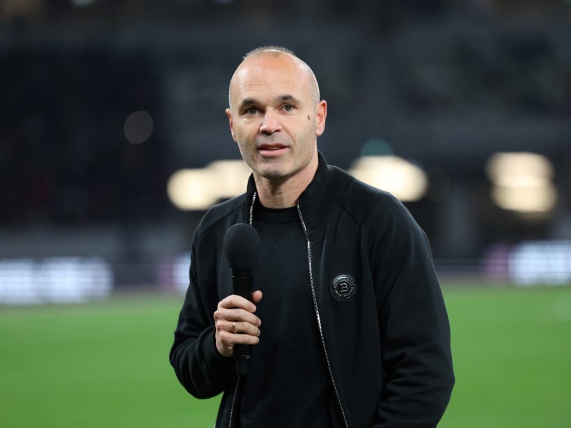 فيفا العرب |حقيقة تولي إنييستا منصب المدير الرياضي بالمغرب