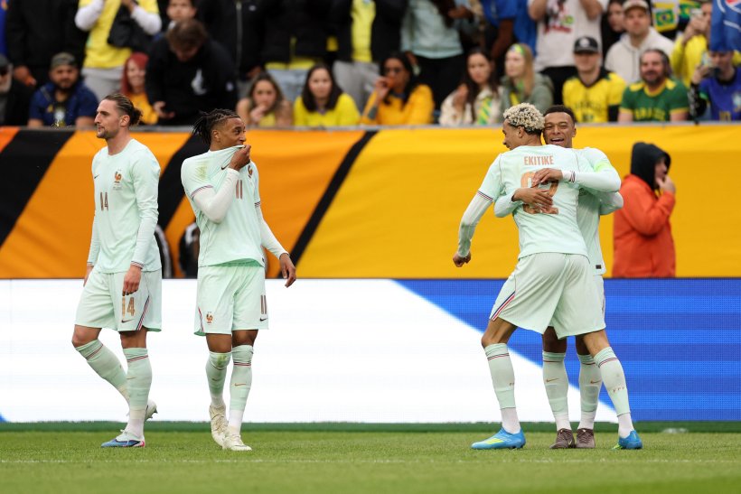 فيفا العرب |فرنسا تهزم البرازيل في مباراة ودية