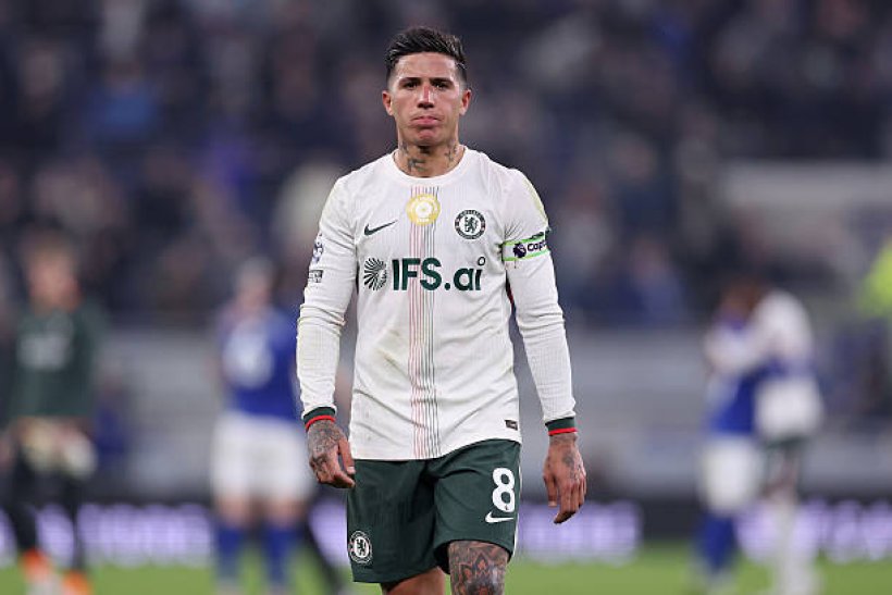 فيفا العرب |موقف باريس سان جيرمان من التعاقد مع إنزو فرنانديز