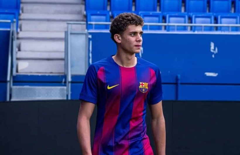 فيفا العرب |موقف حمزة عبد الكريم من التواجد في تشكيلة برشلونة تحت 19 سنة