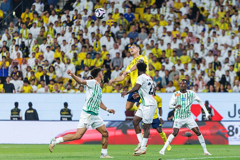 النصر يكتسح النجمة ويعزز صدارته للدوري السعودي