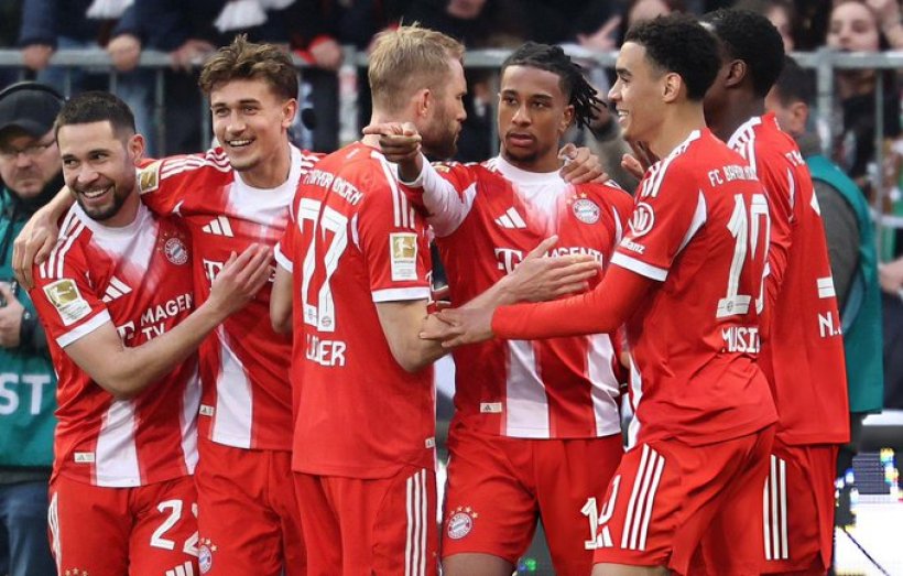 بايرن ميونخ يصعد إلى القمة بفوز ساحق على سانت باولي