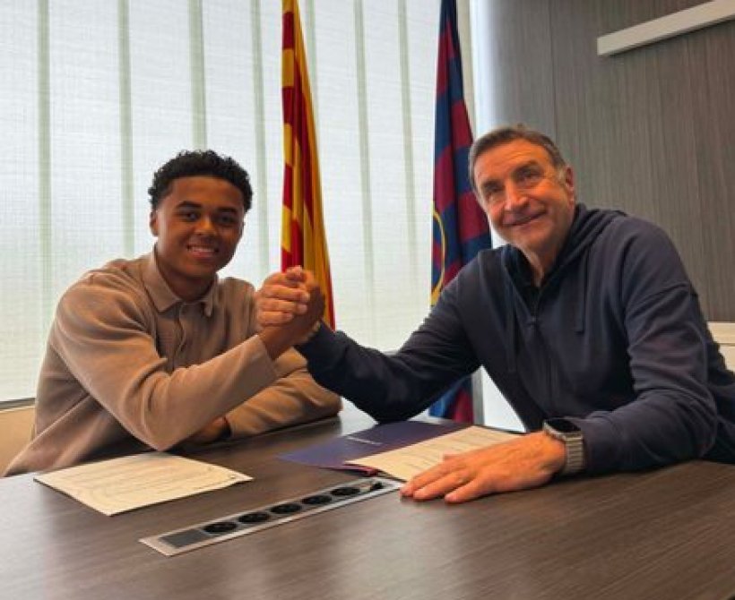 برشلونة يؤمن مستقبل نجل كلويفرت حتى عام 2028