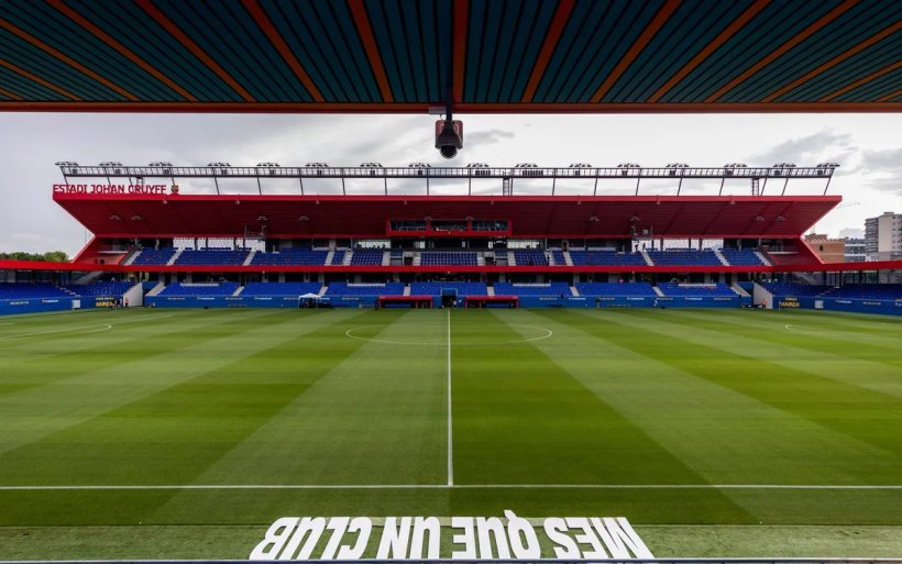 برشلونة يبدأ خطوات توسعة ملعب يوهان كرويف