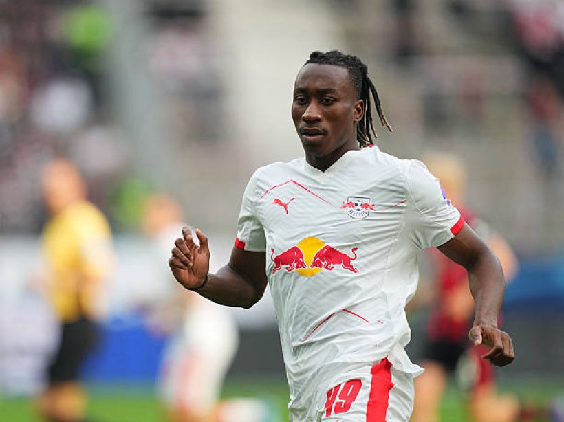 برشلونة ينسحب من صفقة يان ديوماندي