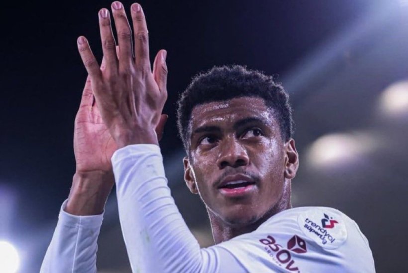 بعد اهتمام الأهلي.. طرابزون سبور يحدد مطالبه ببيع أوجوستو