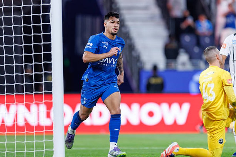 ليفربول يضع اللمسات الأخيرة على خيارات تعزيز الهجوم