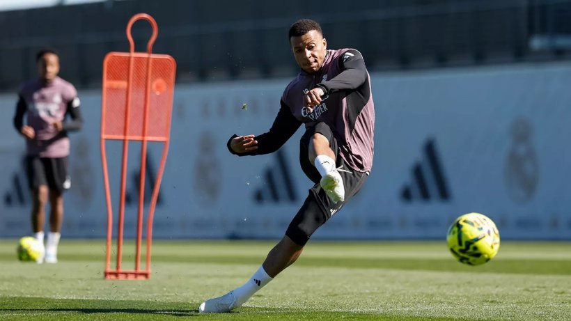 مبابي يشارك في تدريبات ريال مدريد قبل مباراة مايوركا