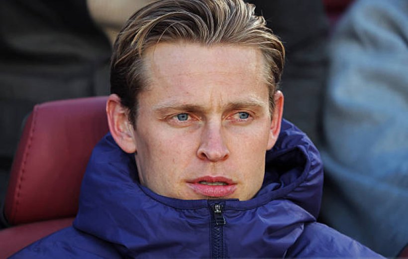 موقف دي يونج من المشاركة أمام أتلتيكو مدريد في الدوري الإسباني