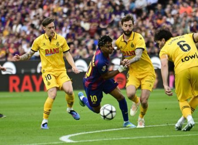 لامين يامال يستوحي الإلهام من جيمس قبل المواجهة الحاسمة ضد أتلتيكو